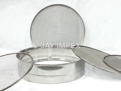 Flour Strainer