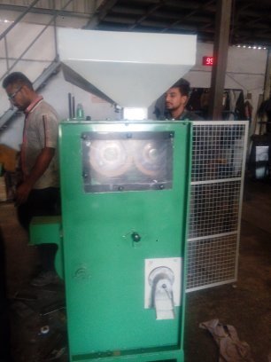 Semi Automatic Grade Mini Rice Mill Machinery with Top Loader