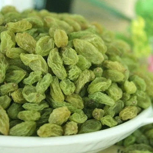 Green Dry Raisins