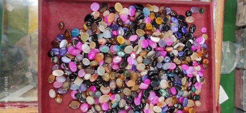 Export Quality Premium Multi Color Mix Onyx Polished Pebbles Stone For Interior Decoration
