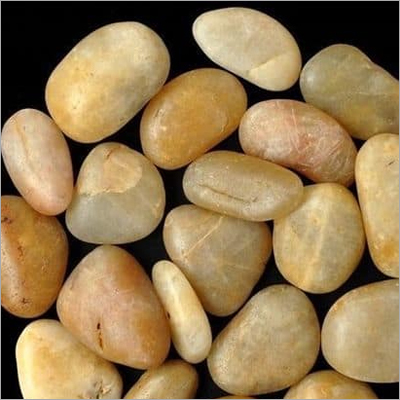 Home interior decorate Natural Off White or light Yellow River polished Pebbles stone and garden pat