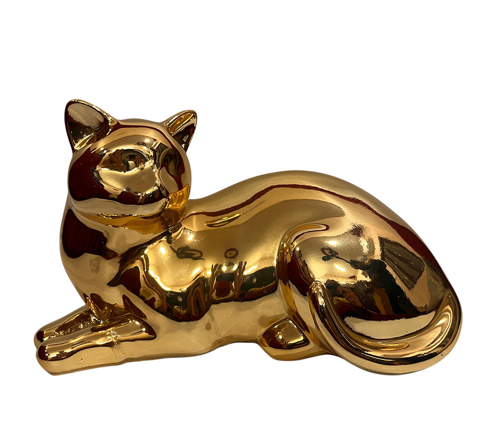 Golden Elegance Royal Cat