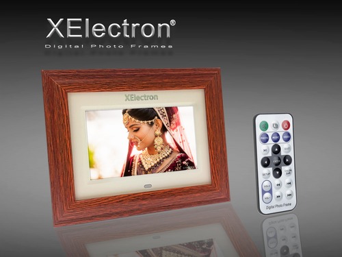 XElectron 7-inch Fully Functional Wooden Digital Photo Frame