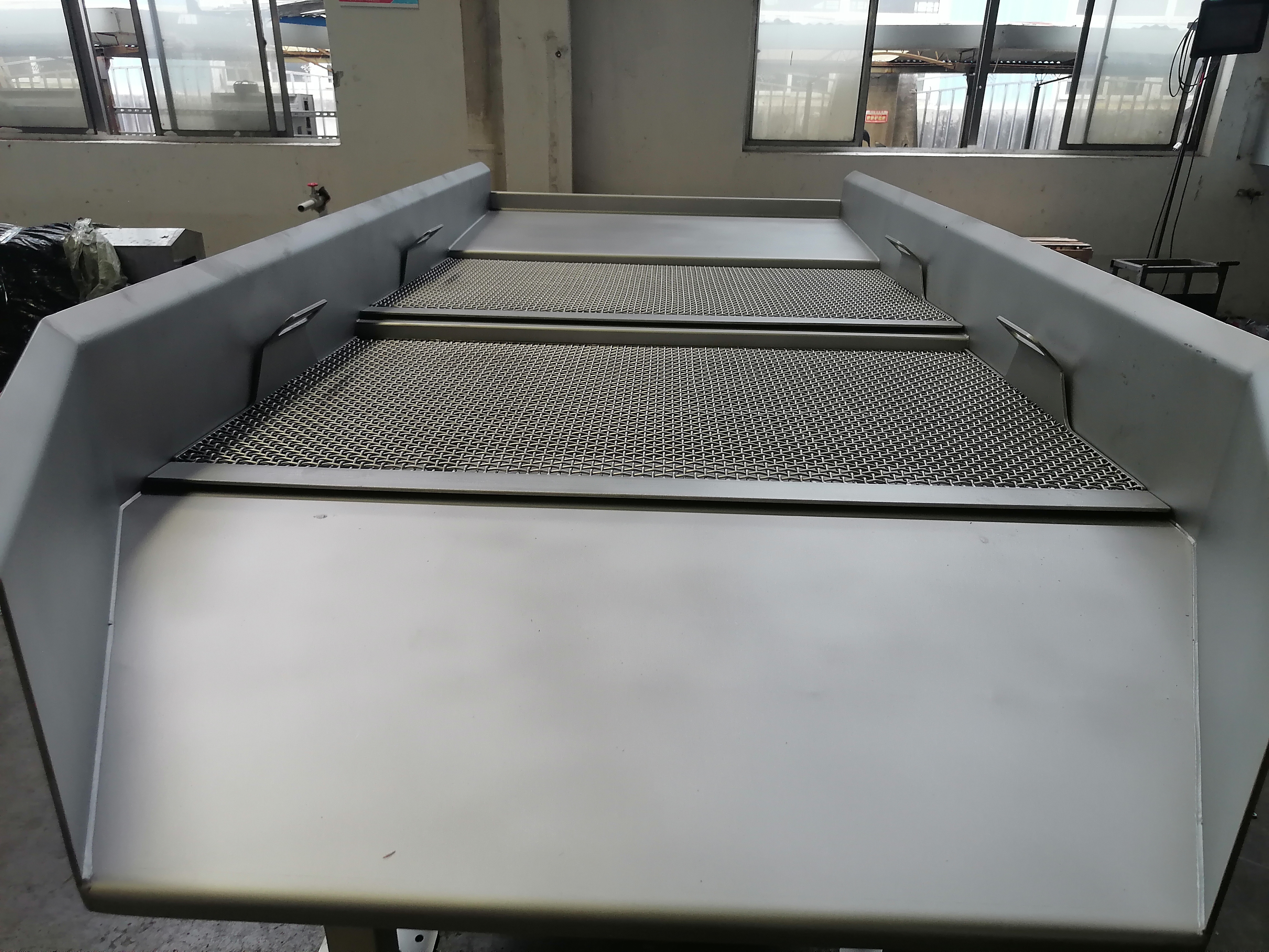 De-watering Vibrator