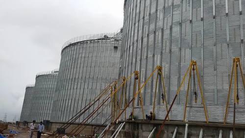 Multicolored Plastic Raw Material Storage Silos