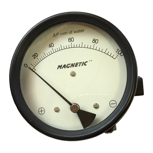 Differential Pressure Gauge With Switches Diaphragm Type 600 Dgc Weight: 500 Grams (G)