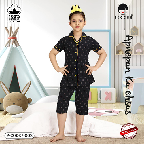 Girls Cotton Pyjama Collar Night Suit Age Group: 6-18 Years