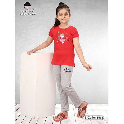 Girls Half Sleeve Night Suit Age Group: 3-24 Months